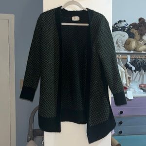 Thick Universal Thread Cardigan